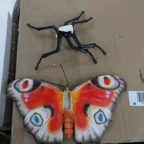 BOXED BUTTERFLY WALL DECORATION