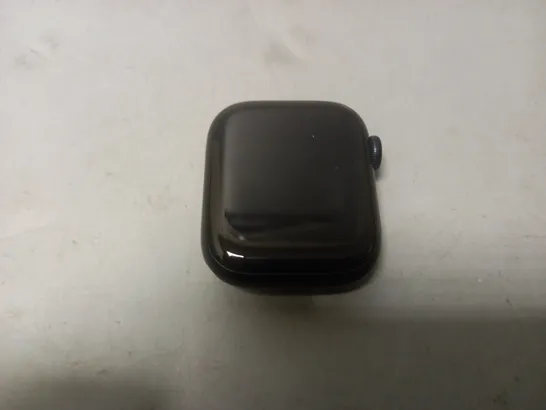 APPLE WATCH SERIES 8 (41mm) (NO STRAP)