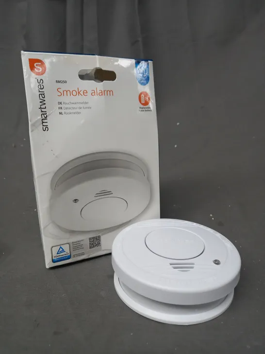 BOXED SMARTWARES RM250 SMOKE ALARM