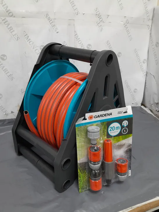 GARDENA HOSE REEL SET WITH FITTINGS - 20M 