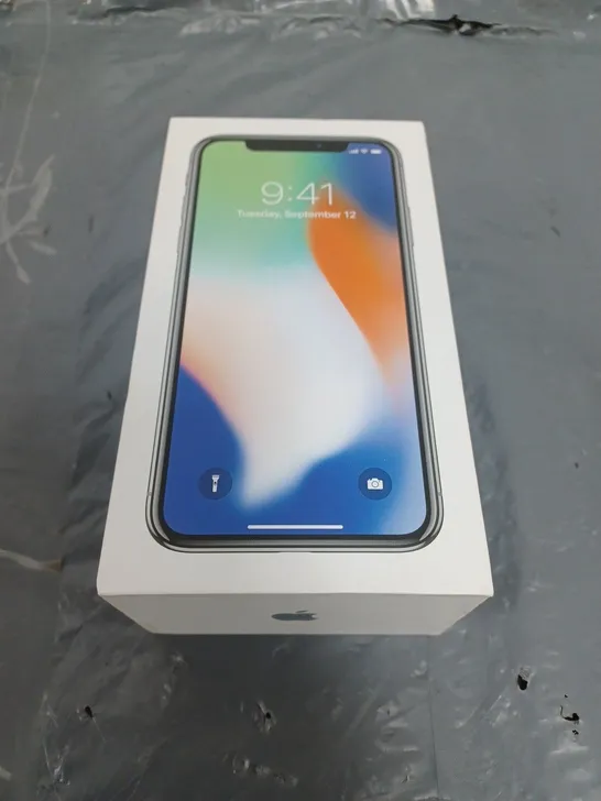 BOXED APPLE IPHONE X