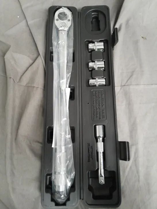 MICROMETER ADJUSTABLE TORQUE WRENCH 