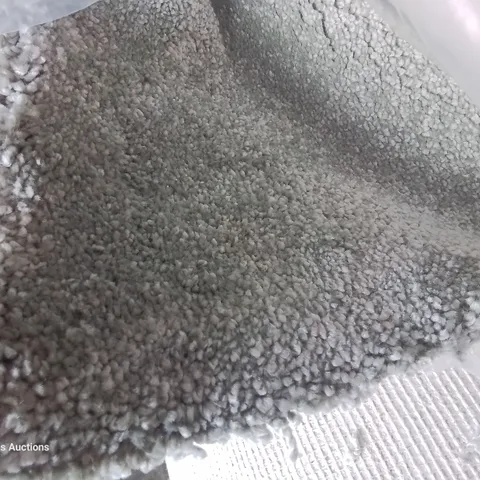 ROLL OF QUALITY CARPET APPROXIMATELY 