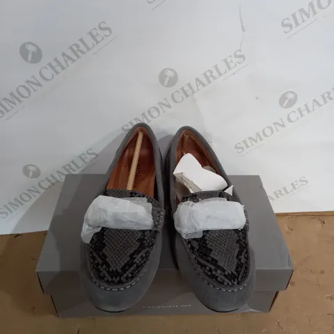 VIONIC HONOR DAYNA LOAFER SIZE 3