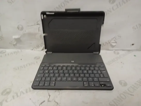 LOGITECH SLIM FOLIO CASE WUTH BLUETOOTH KEYBOARD FOR IPAD (5TH&6TH GENERATION)