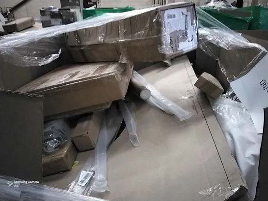 PALLET OF ASSORTED ITEMS INCLUDING WELDING MACHINE, LED METEOR LIGHT, PIPISHELL TOILET SEAT, PRELIT CHRISTMAS TREE, HEIGHT & ANGLE ADJUSTABLE KEYBOARD TRAY