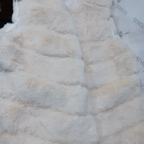 APPROXIMATELY 5 CLOTHING INCLUDING: SLEEVLESS FUR JACKETS BY FRANK USHER (ALL OF DIFFERENT SIZES AND COLOURS)