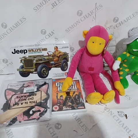 QUANTITY OF APPROXIMATELY 10 ASSORTED TOYS TO INCLUDE VIDEO GAMES, TEDDY BEARS AND DRESSING UP COSTUMES