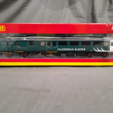 HORNBY ROLLING STOCK - CALEDONIAN MK2E BRAKE  OPEN STANDARD COACH - 9497