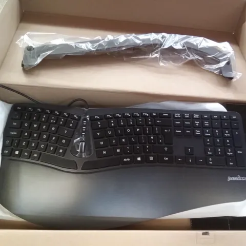 BOXED PERIXX WIRED ERGONOMIC KEYBOARD AND VERTICAL MOUSE SET