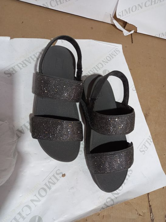 PAIR OF FLITFLOP MINA CRYSTAL SANDALS - SIZE 6