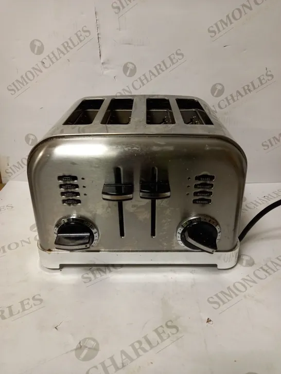 CUISINART SIGNATURE COLLECTION 4-SLOT TOASTER 