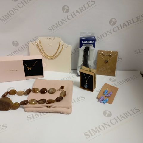LOT OF APPROXIMATELY 20 ASSORTED JEWELLERY ITEMS, TO INCLUDE EARRINGS, NECKLACES, ETC