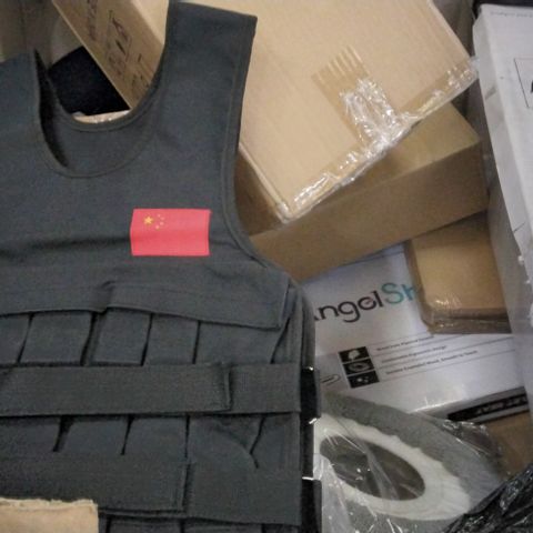 PALLET OF ASSORTED ITEM INCLUDING GORPORE METAL DETECTOR, WHITE TOILET SEAT, TORRE XL SOUND SYSTEM, TOILET STOOL, FAKE TACTICAL VEST
