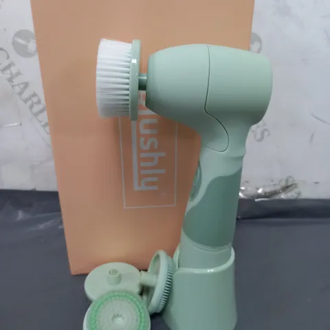 BOXED BLUSHLY CLEANSING & EXFOLIATING FACE BRUSH MINT GREEN