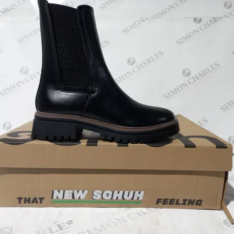 BOXED PAIR OF SCHUH BOOTS IN BLACK SIZE 3