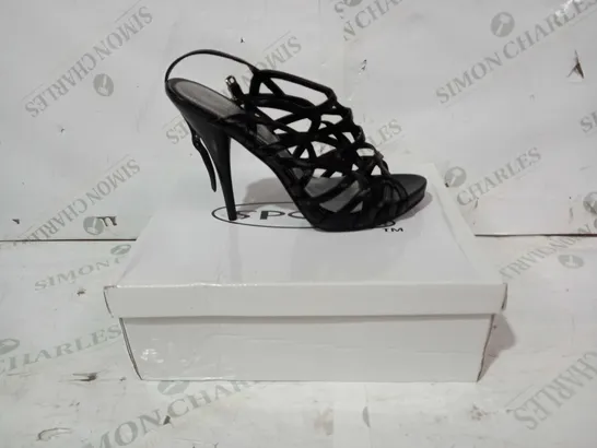 BOXED PAIR OF SPOT ON STILETTO SANDAL HEELS IN BLACK UK SIZE 6