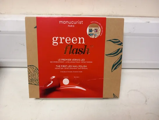 BOXED MANUCURIST PARIS GREEN FLASH GIFT SET