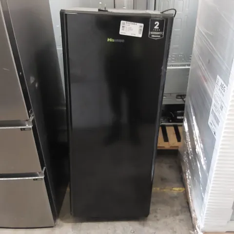 HISENSE RR220D4BBE 52CM FREESTANDING RETRO FRIDGE BLACK - UNPROCESSED RAW RETURN 