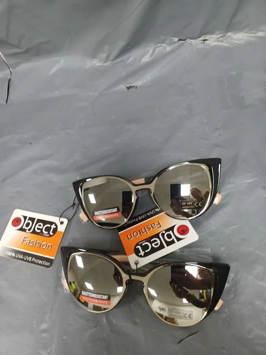 APPROXIMATELY 50 PAIRS OF FASHION SUNGLASSES