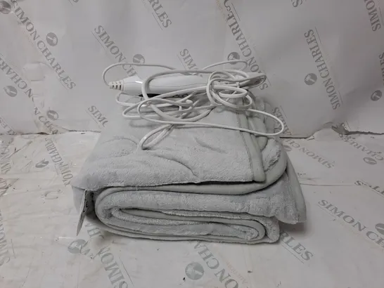 BOXED COZEE HOME VELVETSOFT HEATED THROW IN DARK TAUPE