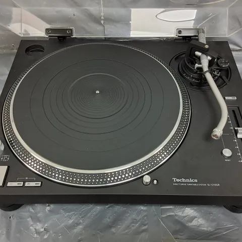 TECHNICS SL-1210GR DIRECT DRIVE TURNTABLE 