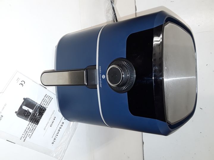 Lot 2176 COOK'S ESSENTIALS AIR FRYER BLUE Simon Charles Auctioneers
