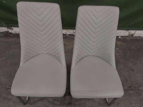 PAIR OF DESIGNER GREY DINING CHAIRS 