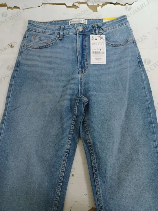 STRADIVARIUS MOM SLIM FIT JEANS - UK 14 