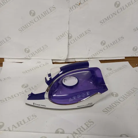 RUSSELL HOBBS FREEDOM CORDLESS 2400W IRON