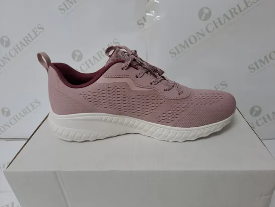 BOXED PAIR OF WOMEN'S SKETCHERS BOBS SQUAD TRAINERS - BLUSH // SIZE: 6 UK 