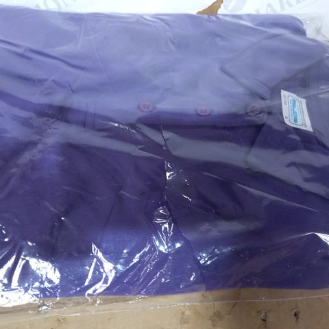 LOT OF APPROXIMATELY 5 BRAND NEW AWD TOPS IN PURPLE SIZE S