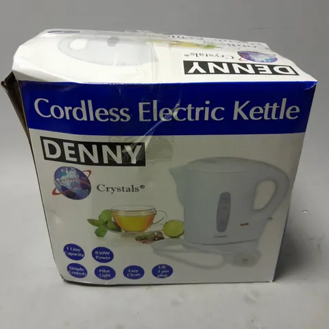 BOXED DENNY CORDLESS ELECTRIC KETTLE IN WHITE