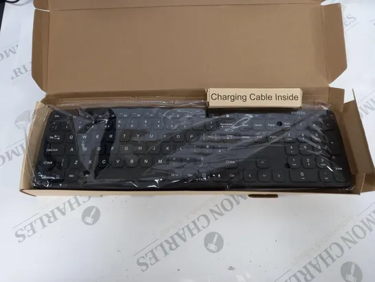 ARTECK HB323 UNIVERSAL MULTI DEVICE BLUETOOTH KEYBOARD WITH PALM REST