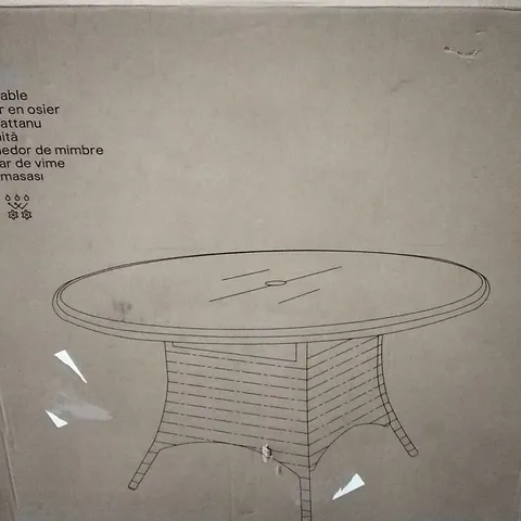 BOXED HAMILTON WICKER DINING TABLE 