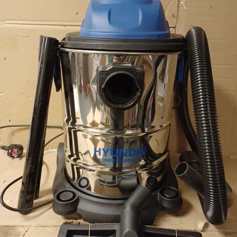 HYUNDAI DRY AND WET VACUUM CLEANER