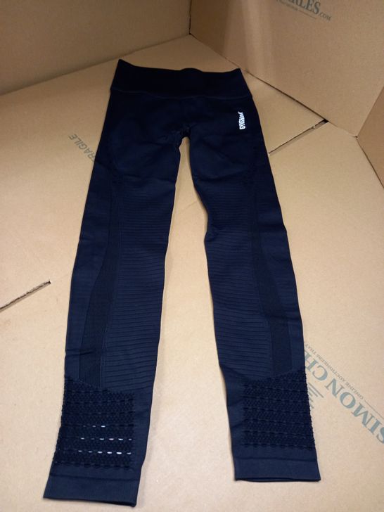 STYLE OF GYMSHARK BLACK/LOGO FITNESS LEGGINGS - SMALL