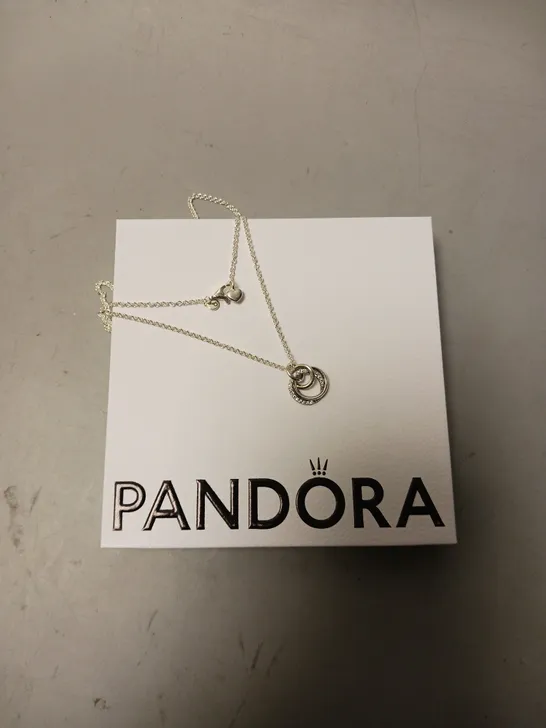 PANDORA FAMILY ALWAYS ENCIRCLED PENDANT NECKLACE