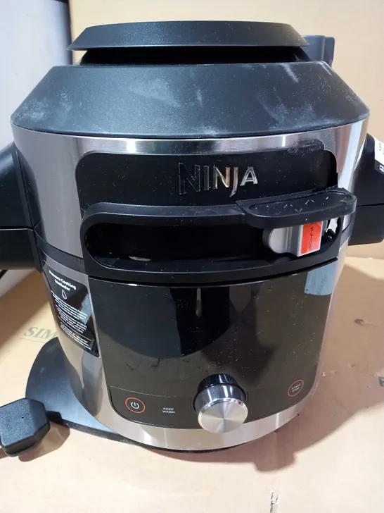 NINJA FOODI SMARTLID MULTI COOKER