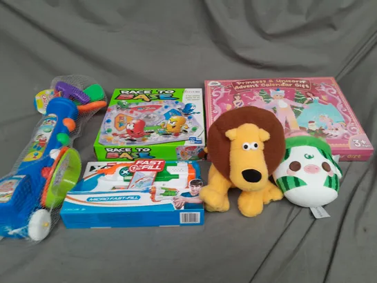 BOX OF ASSORTED TOYS AND GAMES TO INCLUDE TEDDIES, GAMES AND PRINCESS ADVENT CALENDAR