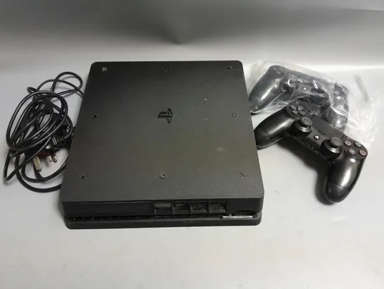 BOXED PS4 PLAYSTATION 4 CONSOLE