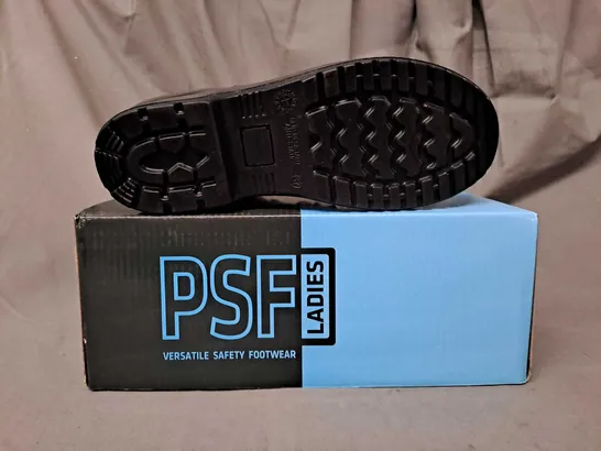 BOX OF APPROXIMATELY 8 BOXED PAIRS OF PSF LADIES SAFETY BOOTS IN BLACK SIZE 4