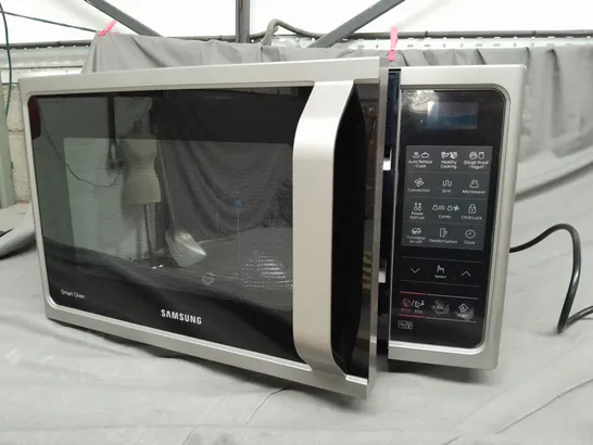 BOXED SAMSUNG MC28H5013ASEU FREESTANDING SMART OVEN RRP £244.99