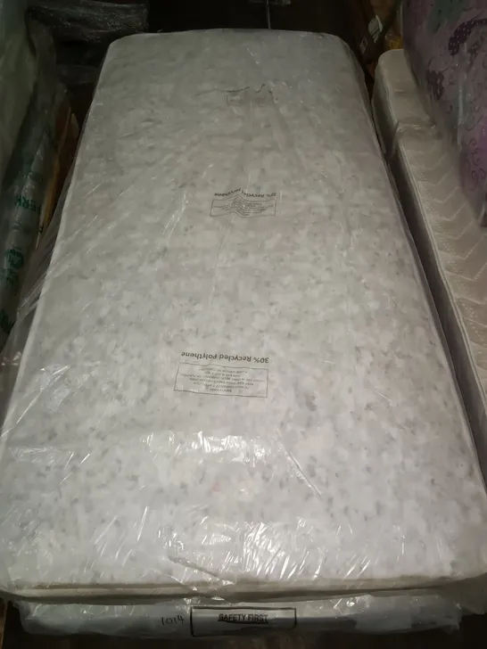 BAGGED MATTRESS - APPROX 90 X 185CM