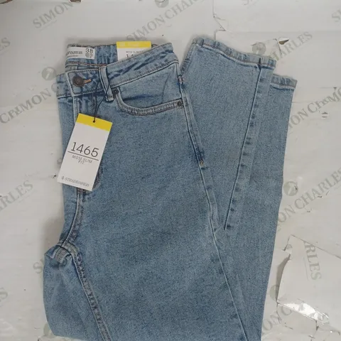 STRADIVARIUS MOM SLIM FIT JEAN IN BLUE DENIM SIZE 10