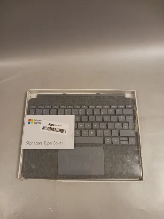 BOXED MICROSOFT SURFACE PRO SIGNATURE TYPE COVER KEYBOARD 