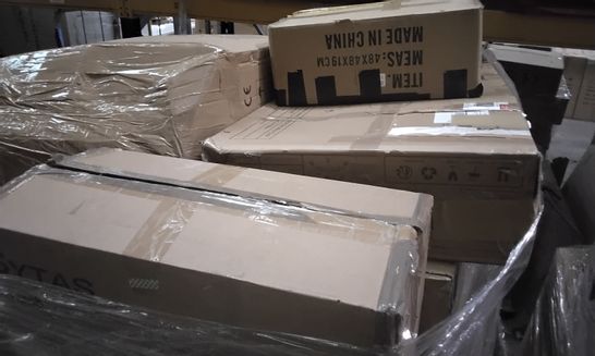PALLET OF ASSORTED ITEMS INCLUDING BOXED SYTAS OFFICE CHAIR, BOXED ROLLING STOOL WBS0601 ETC