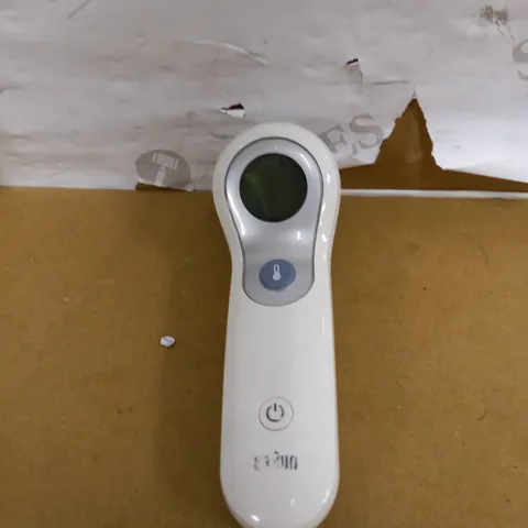 BRAUN NO TOUCH + FOREHEAD THERMOMETER