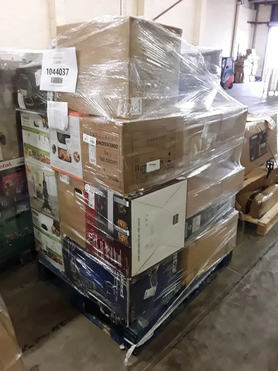 PALLET OF APPROXIMATELY 31 ASSORTED UNPROCESSED RAW RETURNS TO INCLUDE;