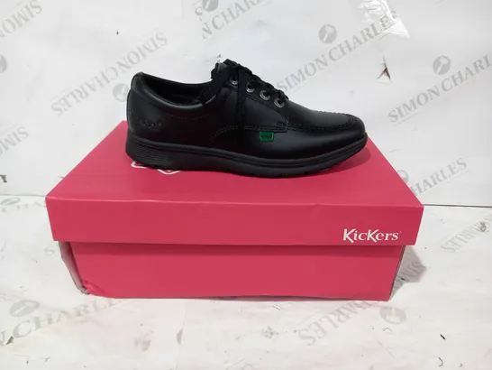 BOXED PAIR OF KICKERS LACE UP SHOES IN BLACK UK SIZE 3